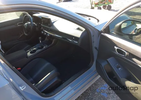 2022 Honda Civic Sport z USA, uszkodzony, nr VIN 2HGFE2F55NH588931